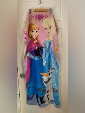 Disney Frozen Character Beach Towel featuring Anna, Elsa & Olaf